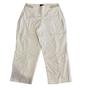 JM Collection White Capris (M)